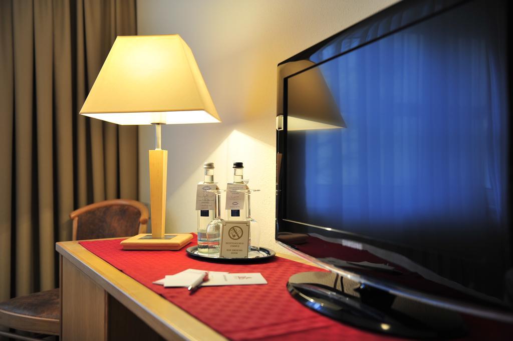 Park Hotel Sellin Экстерьер фото