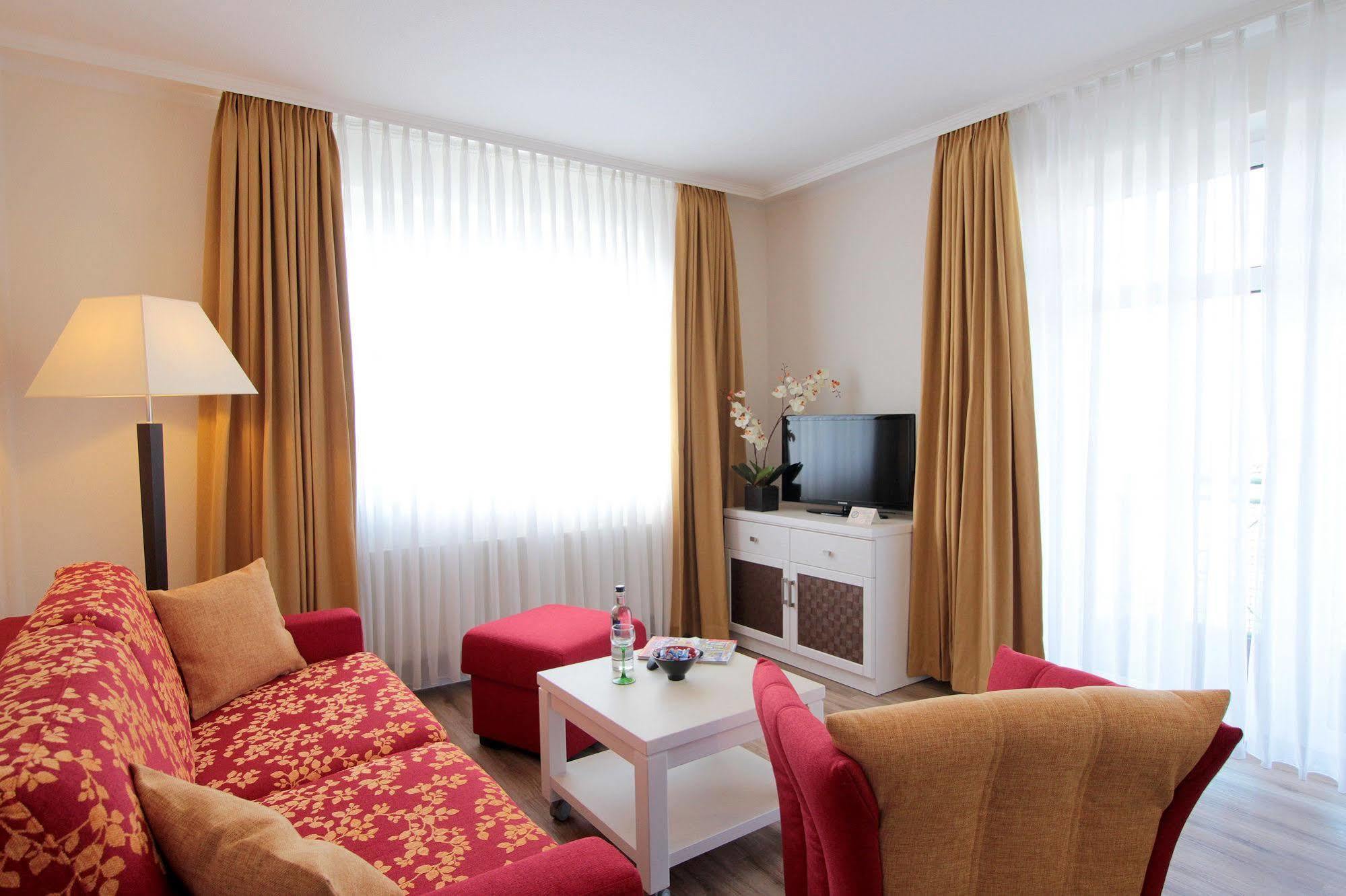 Park Hotel Sellin Экстерьер фото